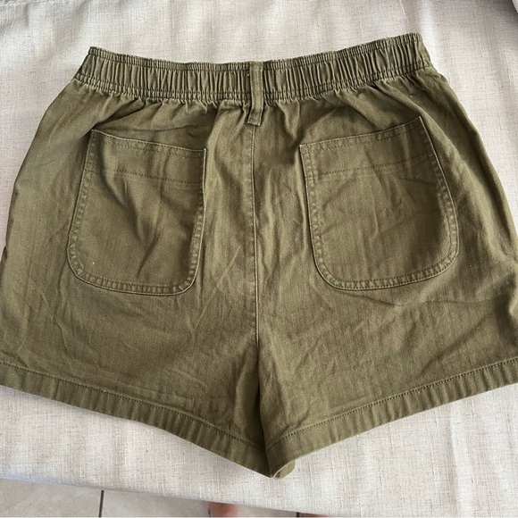 Madewell Green Kale Utility Camp Shorts - Picture 8 of 8